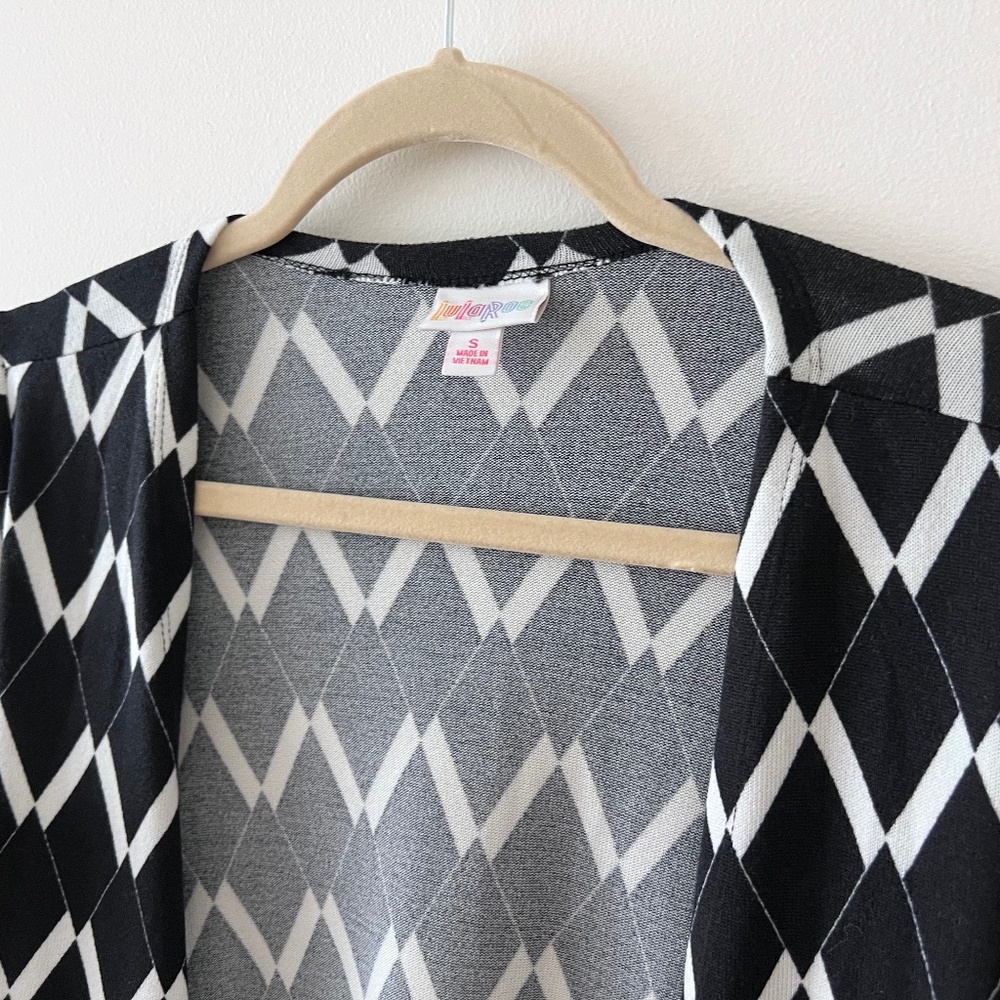 NWT LuLaRoe Caroline Cardigan - S - Black and White
